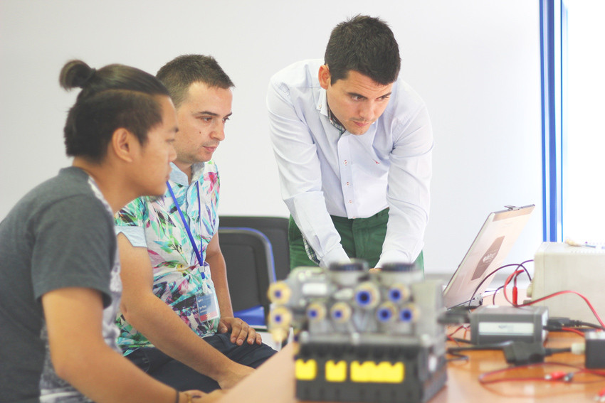 JALTEST TRAINING COURSE FOR DISTRIBUTORS. 24 MAY 2017.