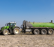 SLURRY TANKER