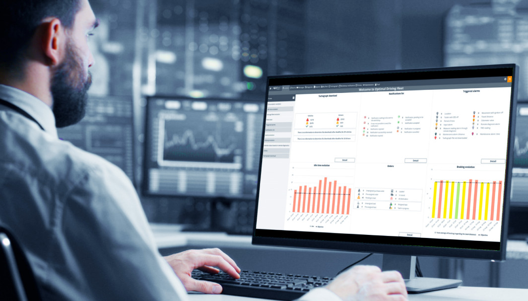 Bespoke diagnostics software development and design that includes the representation of the vehicle architecture, automatized interface, bidirectional controls, end-of-line test, troubleshooting guides, technical data, technical releases, procedures, automatic updates or server hosting among other possible functionalities.